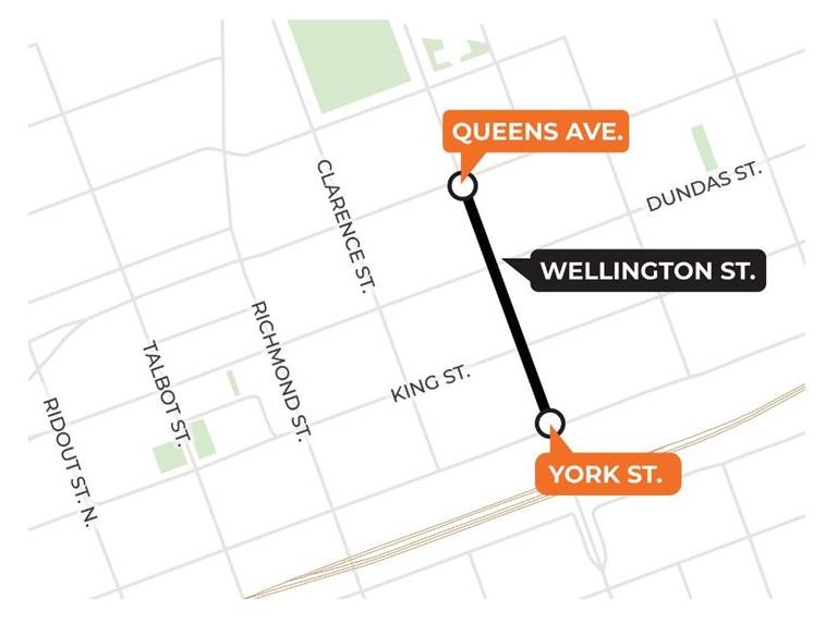 Lane restrictions on Wellington between York St and Queens Ave