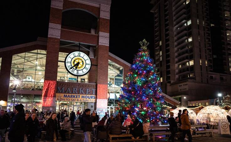 A photograph of the Holly Jolly Holiday Market.