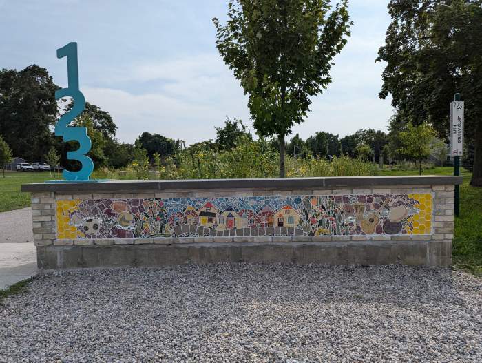 Lorne Avenue Park sparkles with new public art mosaic mural at its entrance.