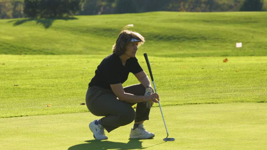Female golfer
